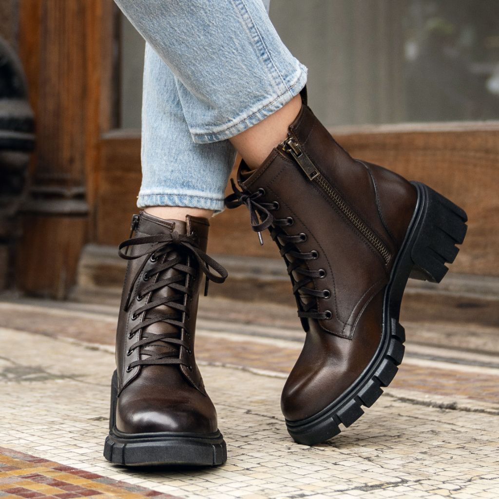 https://cdn.shopify.com/s/files/1/0419/1525/products/1024x1024-Women-Coda-DarkAnejo-041323-2.jpg?v=1681840150