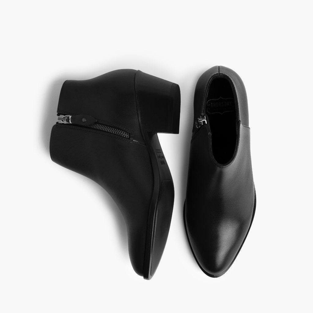 https://cdn.shopify.com/s/files/1/0419/1525/products/1024x1024-Women-Downtown-Black-082021-Flatlay.jpg?v=1630622158