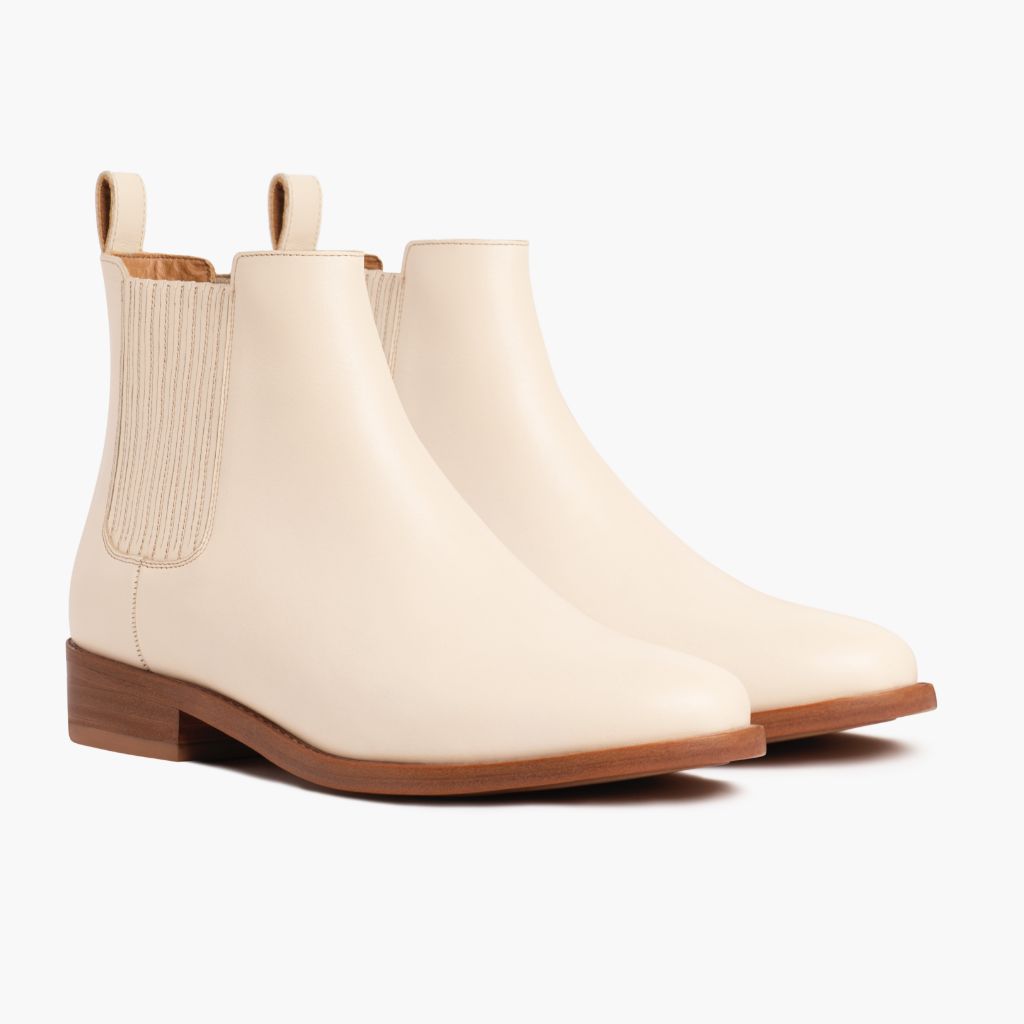 https://cdn.shopify.com/s/files/1/0419/1525/products/1024x1024-Women-Dreamer-Beige-101421-3.4.jpg?v=1634573077