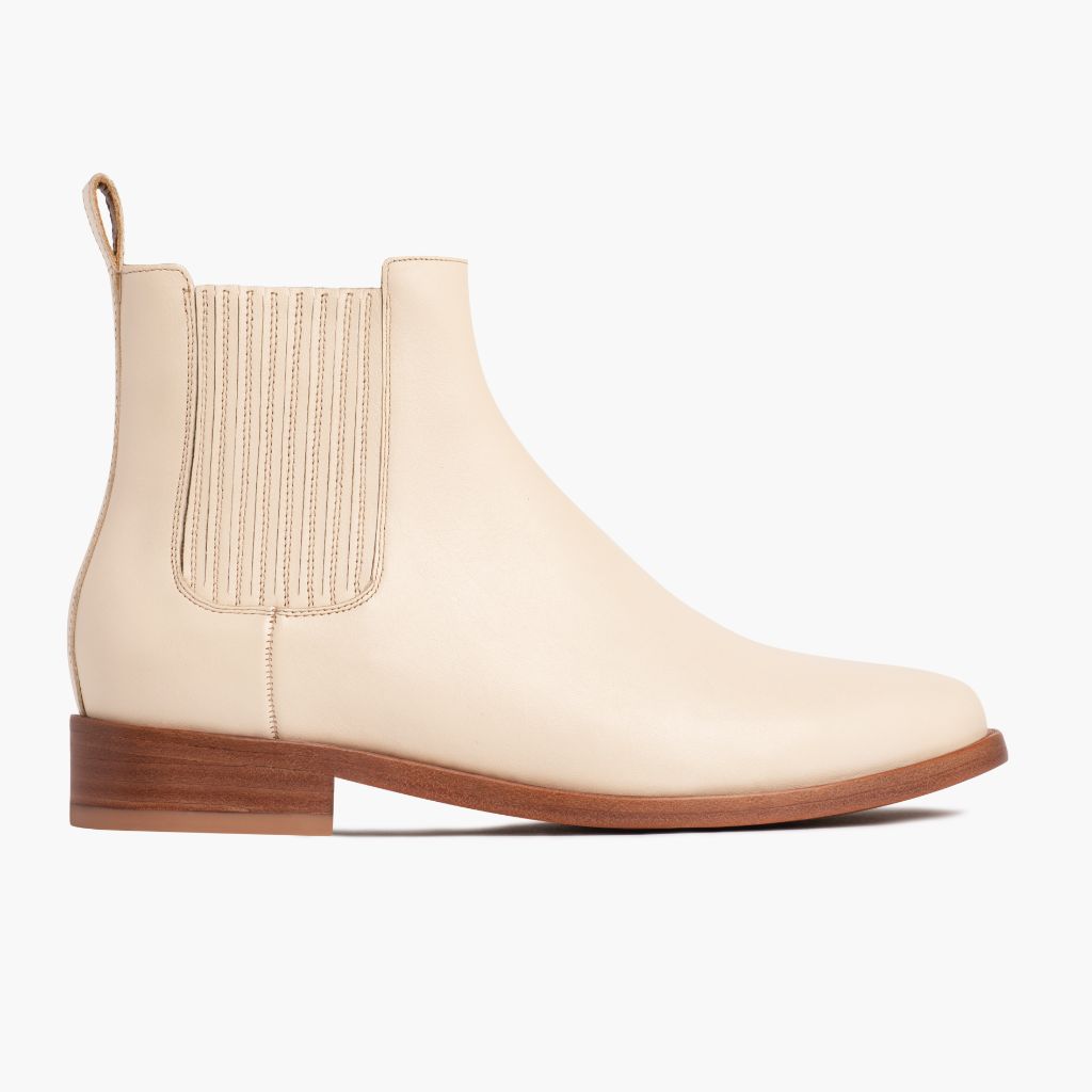 https://cdn.shopify.com/s/files/1/0419/1525/products/1024x1024-Women-Dreamer-Beige-101421-Side.jpg?v=1634573076