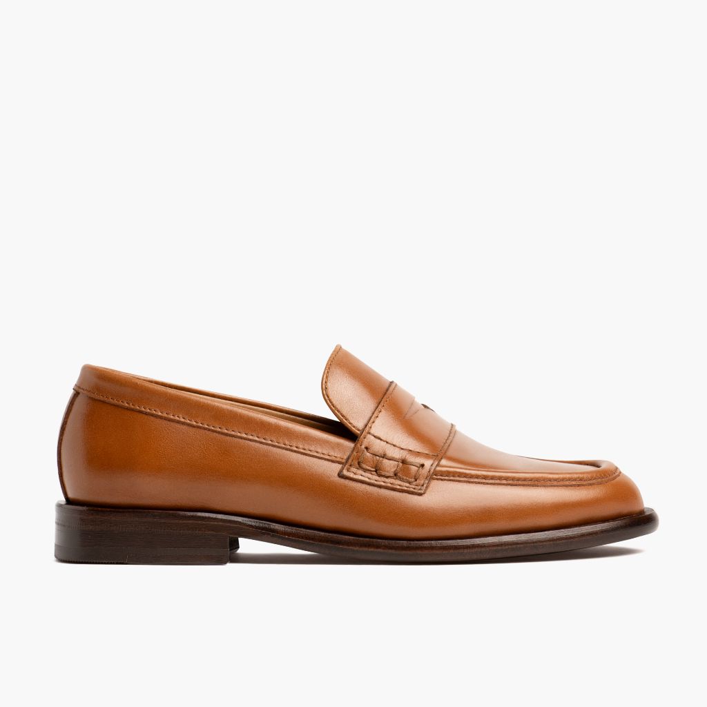 https://cdn.shopify.com/s/files/1/0419/1525/files/1024x1024-Women-DressPenny-Caramel-111924-Side.jpg?v=1735583809