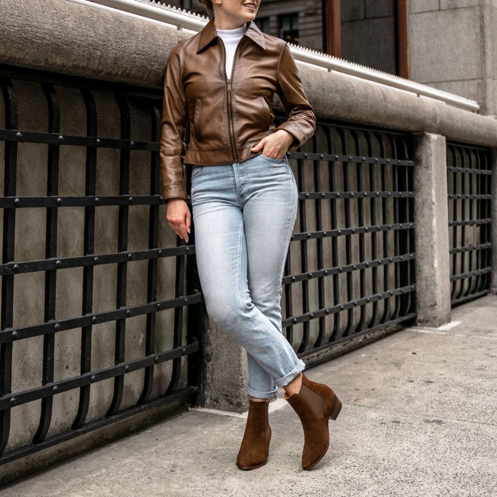 https://cdn.shopify.com/s/files/1/0419/1525/files/1024x1024-Women-DuchessBootie-Cinnamon-090823-2.jpg?v=1694555553