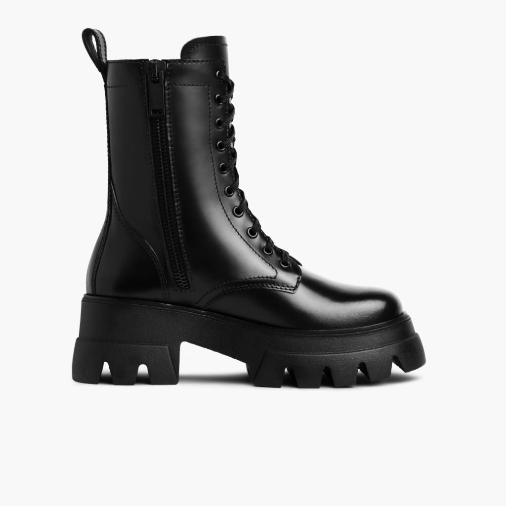 https://cdn.shopify.com/s/files/1/0419/1525/products/1024x1024-Women-Dynasty-Black-0221022-SideZipper.jpg?v=1644877666
