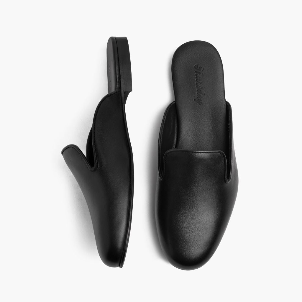 https://cdn.shopify.com/s/files/1/0419/1525/files/1024x1024-Women-EdenMule-Black-012925-Flatlay1.jpg?v=1741627946