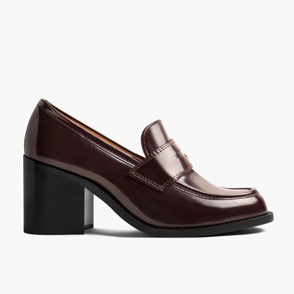 https://cdn.shopify.com/s/files/1/0419/1525/files/1024x1024-Women-HighHeelPenny-Burgundy-012925-Side.jpg?v=1739893295