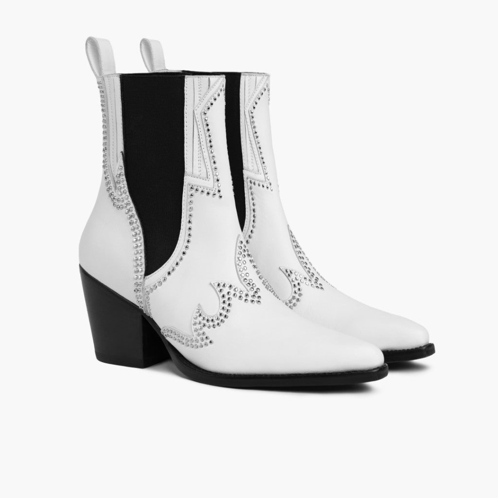 https://cdn.shopify.com/s/files/1/0419/1525/products/1024x1024-Women-Icon-White-071421-3.4.jpg?v=1631635198