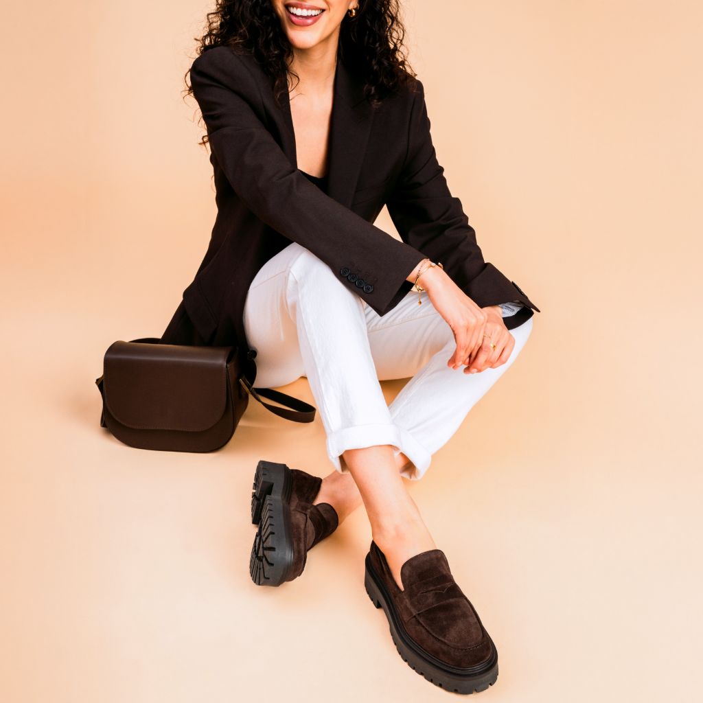 https://cdn.shopify.com/s/files/1/0419/1525/files/1024x1024-Women-PennyPlatform-Espresso-052325-2_752159d7-aaf5-4ce4-a170-3ba7596b9362.jpg?v=1750086970