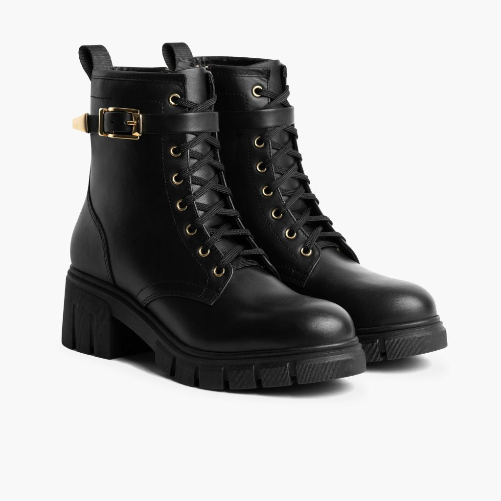 https://cdn.shopify.com/s/files/1/0419/1525/files/1024x1024-Womens-Coda-BlackGold-101424-3.4_0255a9c6-c886-49f9-a5b5-80a5af73c1cc.jpg?v=1729811439