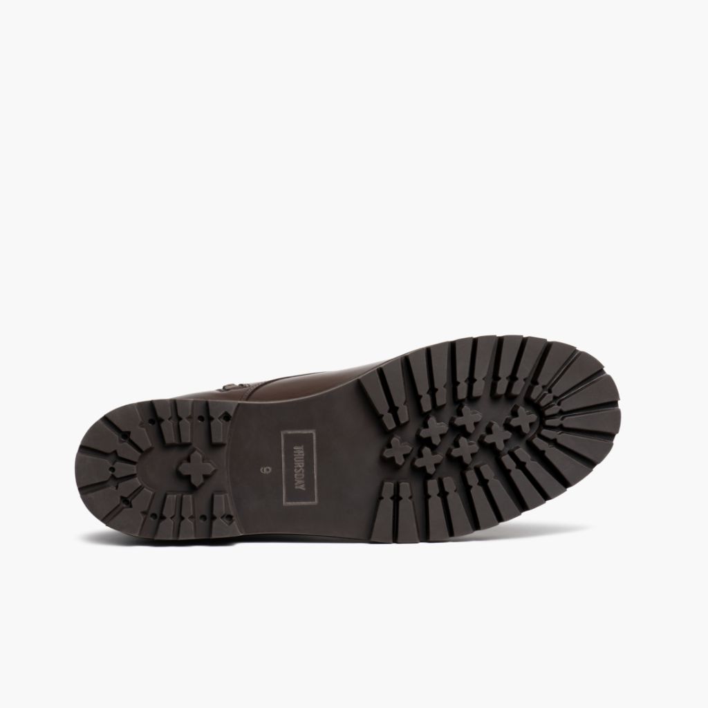 https://cdn.shopify.com/s/files/1/0419/1525/files/1024x1024-Womens-Comabat-Java-013124-Outsole_d07bd9a6-25a6-465d-b90b-1d3b1e538436.jpg?v=1707339172