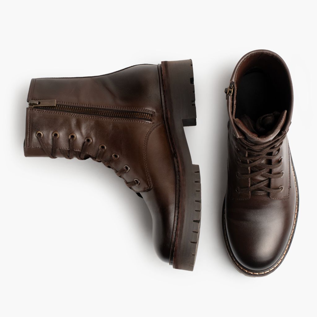 https://cdn.shopify.com/s/files/1/0419/1525/files/1024x1024-Womens-Comabat-Java-013124-Rear_8cfe055d-9bfa-48ad-99e9-0eb39c67049f.jpg?v=1707339172