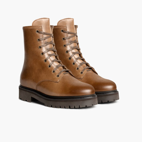 https://cdn.shopify.com/s/files/1/0419/1525/files/1024x1024-Womens-Combat-Natural-092023-3.4_8c4eedfc-3336-436b-99a5-efcf50db4159.jpg?v=1695772322