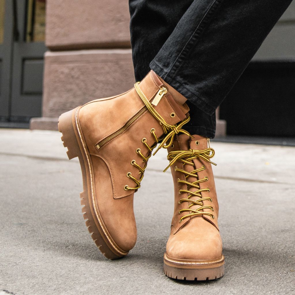 https://cdn.shopify.com/s/files/1/0419/1525/files/1024x1024-Womens-Combat-TanNubuck-112624-1.jpg?v=1733331026