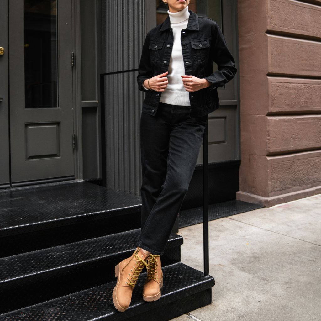 https://cdn.shopify.com/s/files/1/0419/1525/files/1024x1024-Womens-Combat-TanNubuck-112624-3.jpg?v=1733331026