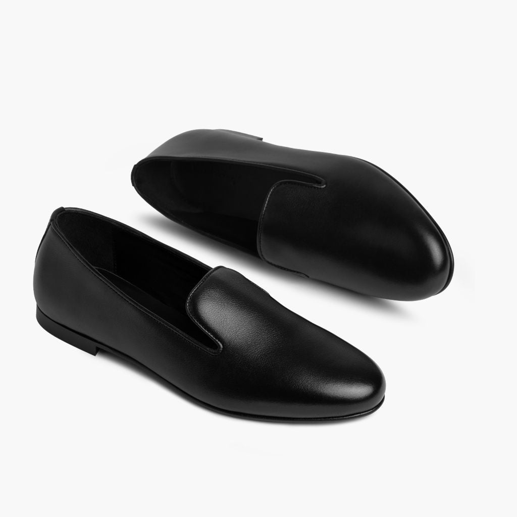 https://cdn.shopify.com/s/files/1/0419/1525/files/1024x1024-Womens-Eden-Black-011724-FlatlayAlt.jpg?v=1707263246
