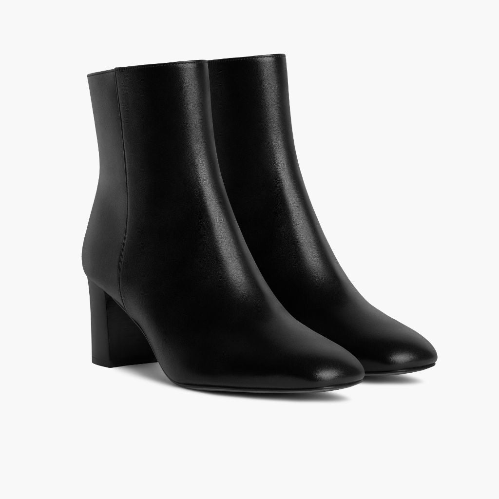 https://cdn.shopify.com/s/files/1/0419/1525/products/1024x1024-Womens-HighStandard-Black-040523-3.4.jpg?v=1682355019
