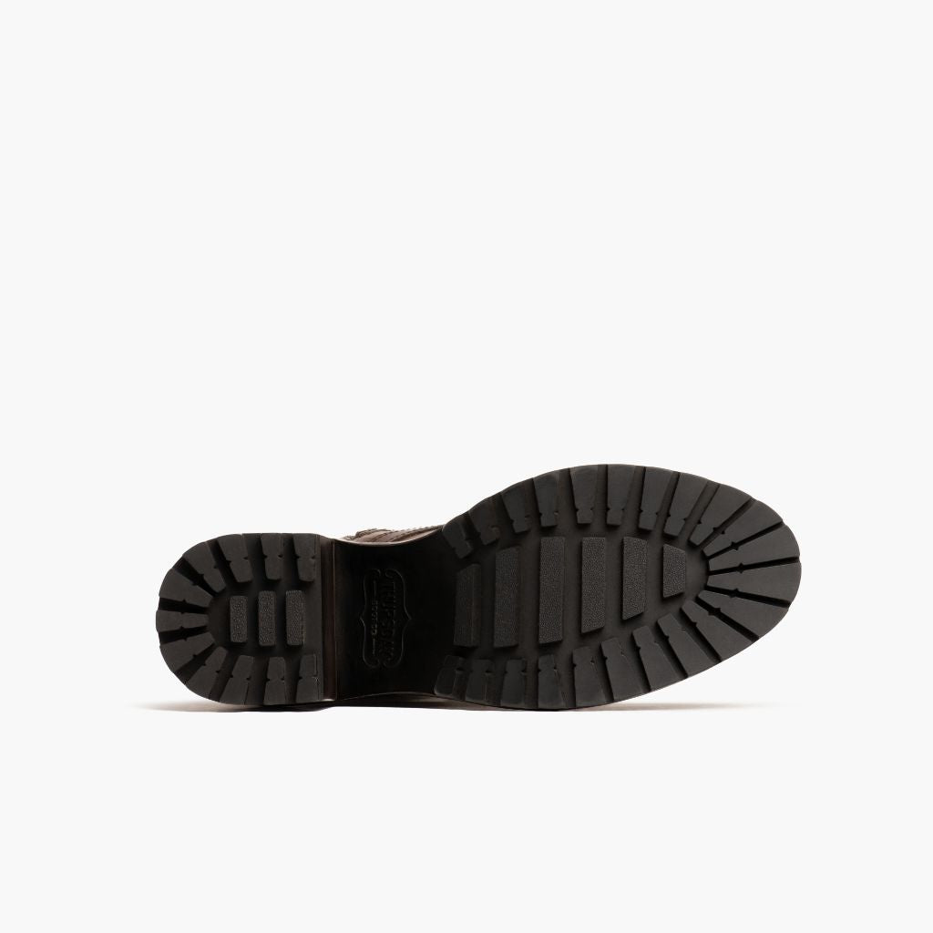 https://cdn.shopify.com/s/files/1/0419/1525/files/1024x1024-Womens-Rebel-AmberWheat-121523-Outsole.jpg?v=1704224735