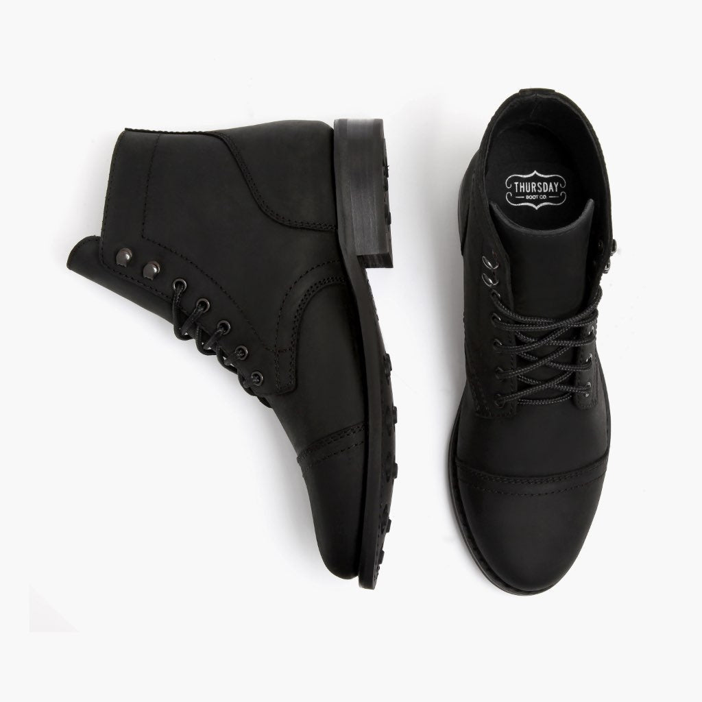 https://cdn.shopify.com/s/files/1/0419/1525/products/Flatlay_Captain_Black_Matte.jpg?v=1656532785